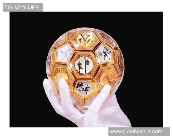 精美球星挂件足球金属设计彰显运动激情与个性魅力